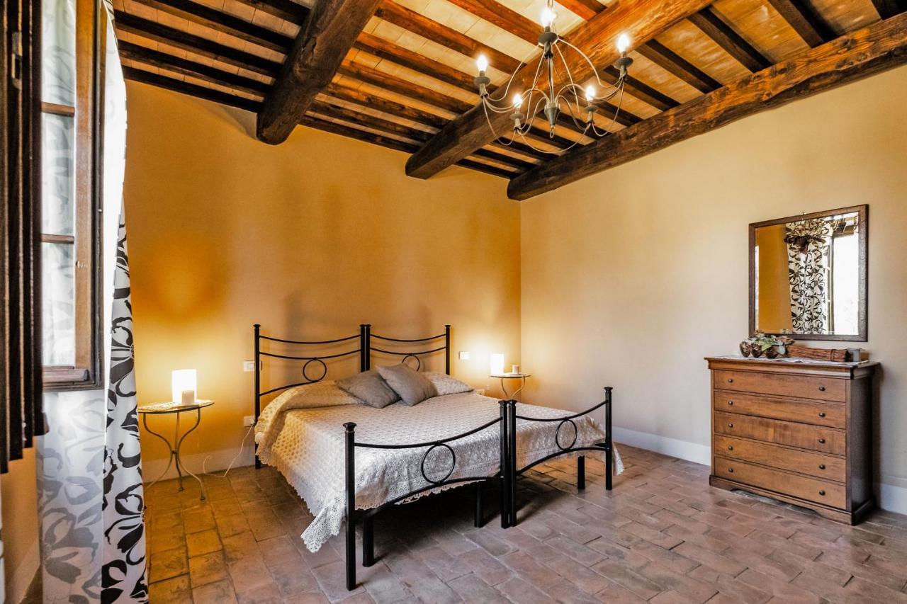 B&B Vallecupa Farnese ภายนอก รูปภาพ