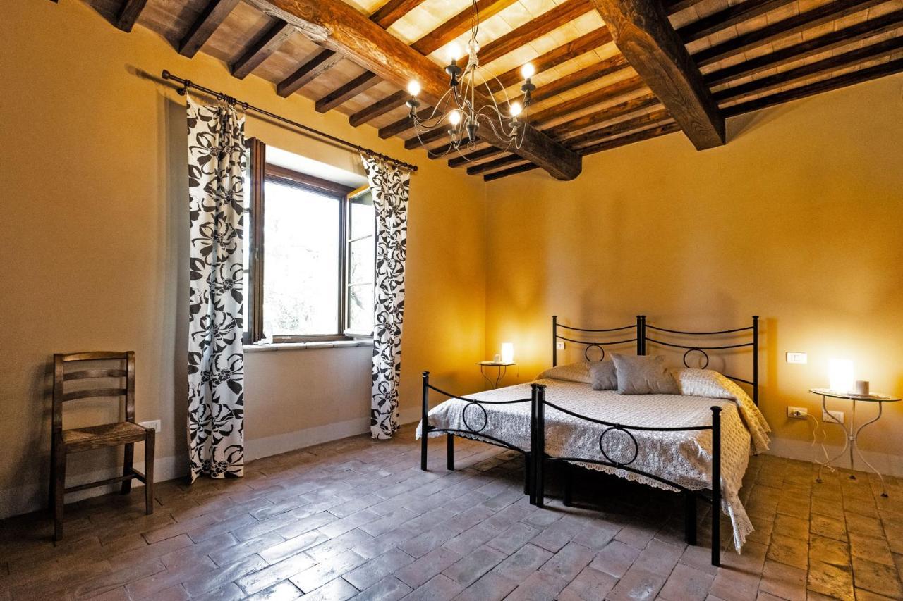 B&B Vallecupa Farnese ภายนอก รูปภาพ